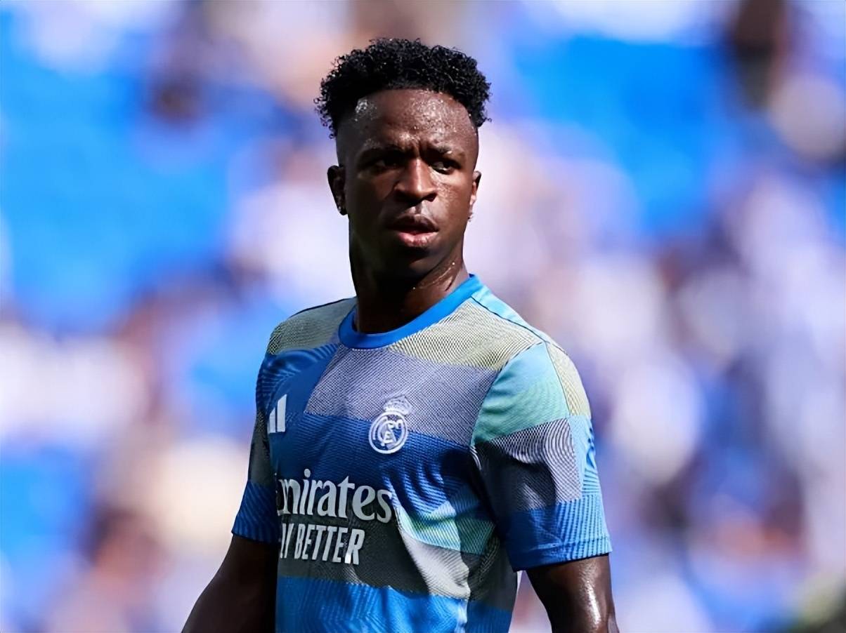 LOL-达拉斯独行侠内部会议纪要流出：赛前回应争议；欧冠使命明确；心理建设被强调的简单介绍